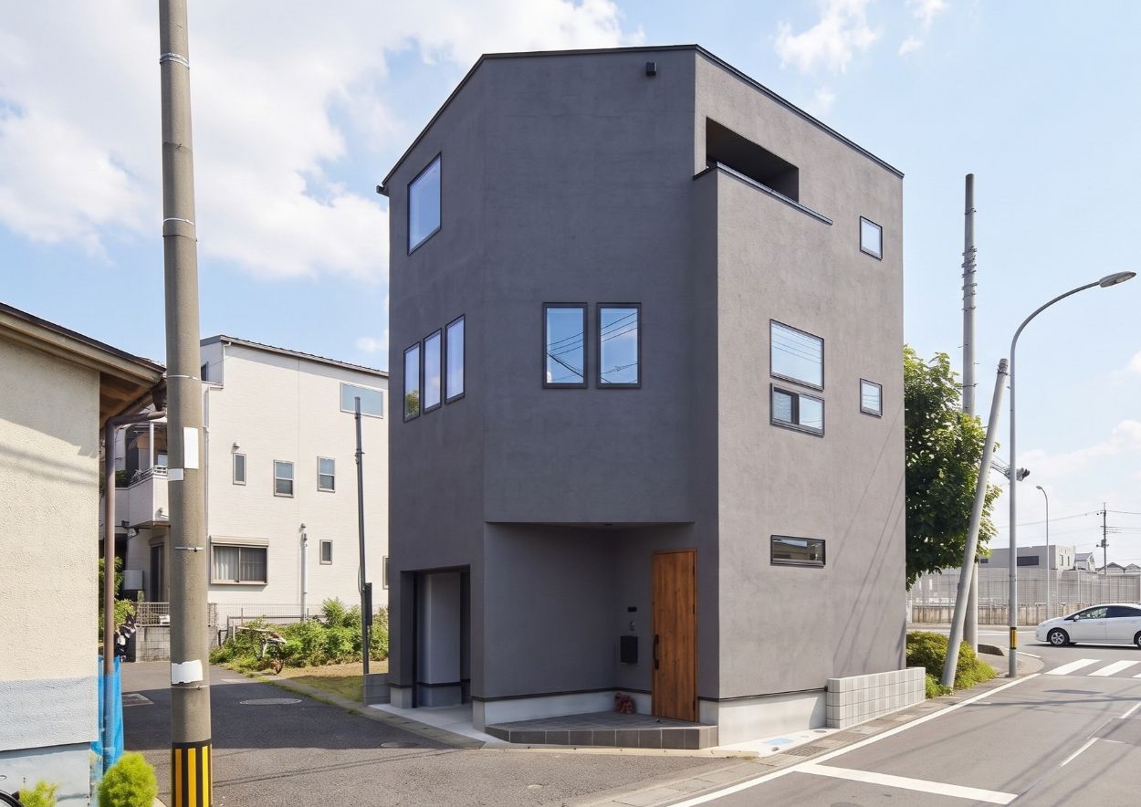 敷地16坪に叶えた 北欧モダンなガレージハウス 外観